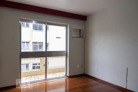 Apartamento à venda com 330m², 4 quartos e 2 vagasQuarto 2