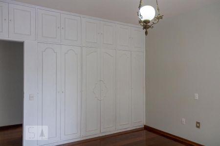 Apartamento à venda com 330m², 4 quartos e 2 vagasQuarto 3