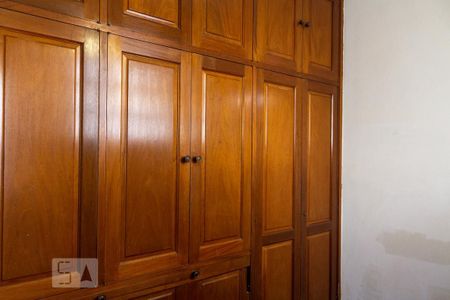 Apartamento à venda com 330m², 4 quartos e 2 vagasQuarto de Serviço