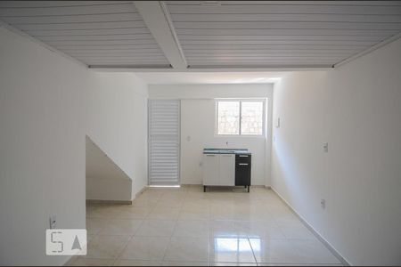 Sala de kitnet/studio para alugar com 1 quarto, 25m² em Santa Tereza, Porto Alegre