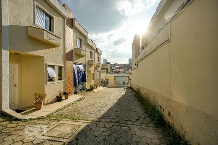 Casa de condomínio para alugar com 100m², 3 quartos e 2 vagas Casa de condomínio para alugar com 100m², 3 quartos e 2 vagasÁrea externa