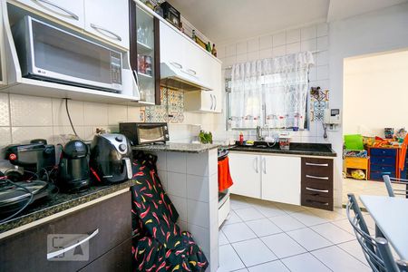 Casa de condomínio para alugar com 100m², 3 quartos e 2 vagas Casa de condomínio para alugar com 100m², 3 quartos e 2 vagasCozinha