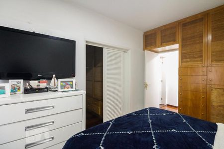 Apartamento à venda com 177m², 4 quartos e 4 vagas Apartamento à venda com 177m², 4 quartos e 4 vagasSuíte 2