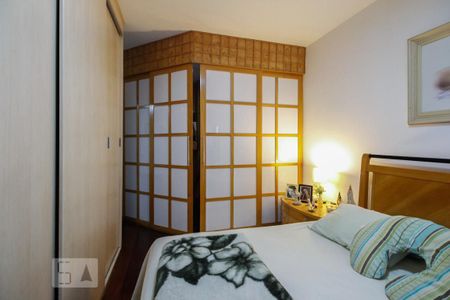 Apartamento à venda com 177m², 4 quartos e 4 vagas Apartamento à venda com 177m², 4 quartos e 4 vagasSuíte 1