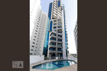 Apartamento à venda com 177m², 4 quartos e 4 vagas Apartamento à venda com 177m², 4 quartos e 4 vagasFachada