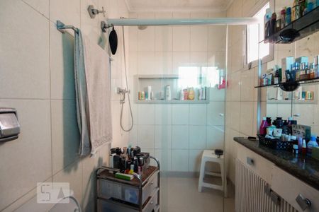 Apartamento à venda com 177m², 4 quartos e 4 vagas Apartamento à venda com 177m², 4 quartos e 4 vagasBanheiro Suíte 2