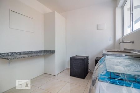 Cozinha de kitnet/studio para alugar com 1 quarto, 25m² em Santa Tereza, Porto Alegre