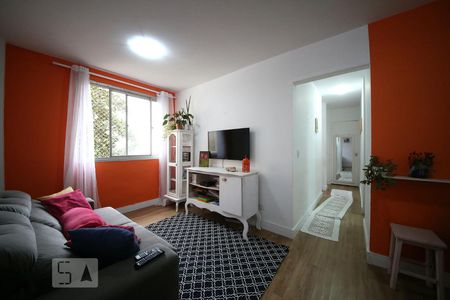 Sala de apartamento para alugar com 3 quartos, 65m² em Vila Constança, São Paulo