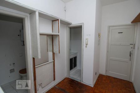 Sala de kitnet/studio para alugar com 1 quarto, 30m² em Botafogo, Rio de Janeiro