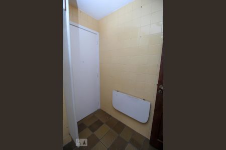 Apartamento à venda com 93m², 3 quartos e 2 vagas Apartamento à venda com 93m², 3 quartos e 2 vagasCozinha - Armários