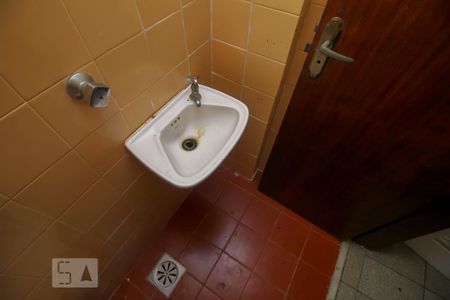 Apartamento à venda com 93m², 3 quartos e 2 vagas Apartamento à venda com 93m², 3 quartos e 2 vagasBanheiro de Serviço