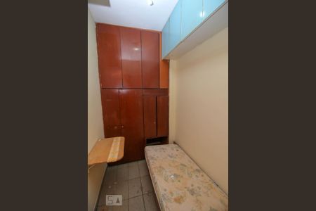 Apartamento à venda com 93m², 3 quartos e 2 vagas Apartamento à venda com 93m², 3 quartos e 2 vagasQuarto de Serviço