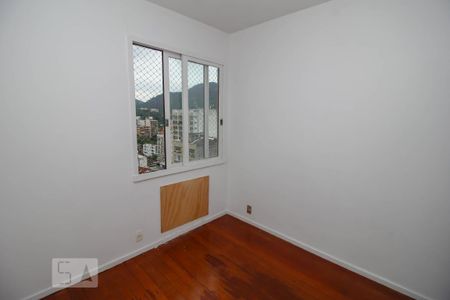 Apartamento à venda com 93m², 3 quartos e 2 vagas Apartamento à venda com 93m², 3 quartos e 2 vagasQuarto 1