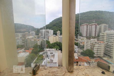 Apartamento à venda com 93m², 3 quartos e 2 vagas Apartamento à venda com 93m², 3 quartos e 2 vagasVista da Área de Serviço