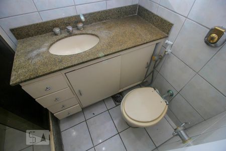 Apartamento à venda com 93m², 3 quartos e 2 vagas Apartamento à venda com 93m², 3 quartos e 2 vagasBanheiro Social