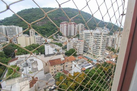 Apartamento à venda com 93m², 3 quartos e 2 vagas Apartamento à venda com 93m², 3 quartos e 2 vagasVista do Quarto 2