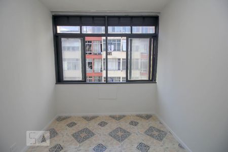 Quarto de kitnet/studio para alugar com 1 quarto, 40m² em Centro, Rio de Janeiro