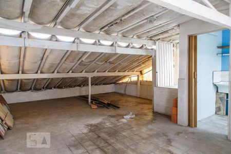 Casa à venda com 190m², 5 quartos e 2 vagasÁrea de Serviço