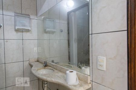 Casa à venda com 190m², 5 quartos e 2 vagasBanheiro 1