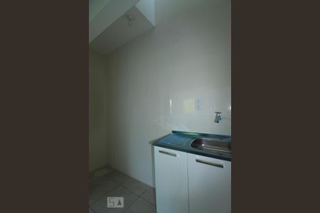 Cozinha de kitnet/studio para alugar com 1 quarto, 25m² em Santa Tereza, Porto Alegre