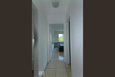 Corredor de kitnet/studio para alugar com 1 quarto, 25m² em Santa Tereza, Porto Alegre