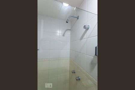 Apartamento à venda com 96m², 3 quartos e 1 vagaBanheiro Social