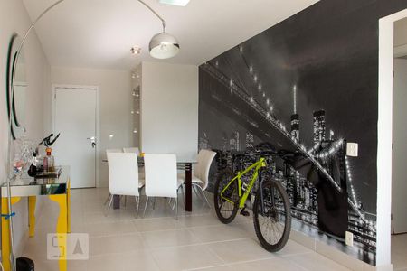 Sala de apartamento para alugar com 2 quartos, 70m² em Tibery, Uberlândia