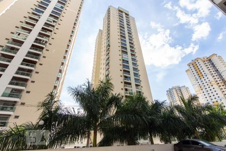 Apartamento à venda com 160m², 3 quartos e 2 vagasFachada