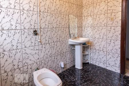 Casa à venda com 185m², 3 quartos e 1 vagaBanheiro Social