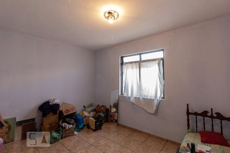 Casa à venda com 185m², 3 quartos e 1 vagaQuarto 2