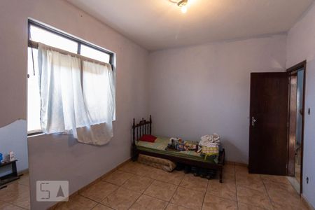 Casa à venda com 185m², 3 quartos e 1 vagaQuarto 2