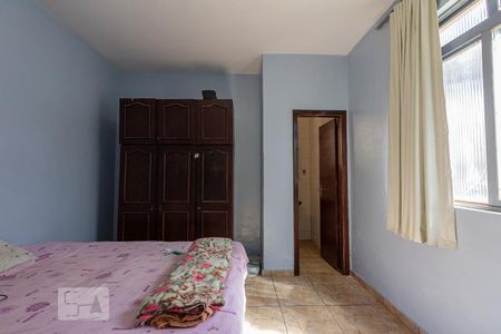 Casa à venda com 185m², 3 quartos e 1 vagaSuíte