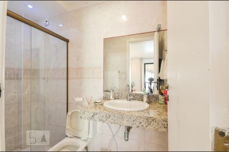 Casa de condomínio para alugar com 130m², 2 quartos e 2 vagas Casa de condomínio para alugar com 130m², 2 quartos e 2 vagasBanheiro da Suíte 1