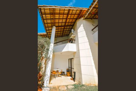 Casa de condomínio para alugar com 130m², 2 quartos e 2 vagas Casa de condomínio para alugar com 130m², 2 quartos e 2 vagasEntrada
