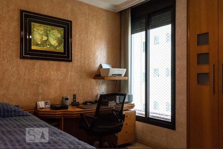 Apartamento à venda com 218m², 4 quartos e 3 vagas Apartamento à venda com 218m², 4 quartos e 3 vagasQuarto 1