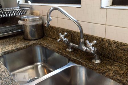 Apartamento à venda com 218m², 4 quartos e 3 vagas Apartamento à venda com 218m², 4 quartos e 3 vagasCozinha