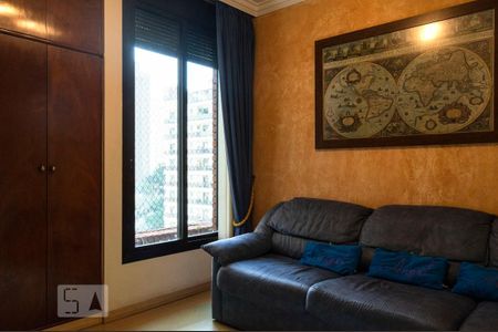 Apartamento à venda com 218m², 4 quartos e 3 vagas Apartamento à venda com 218m², 4 quartos e 3 vagasQuarto 2