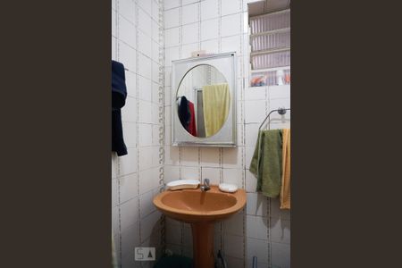 Casa à venda com 192m², 5 quartos e 1 vagaCasa 2 - Banheiro Social