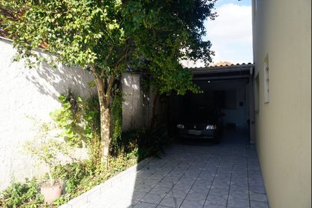 Casa à venda com 192m², 5 quartos e 1 vagaCasa 2 - Garagem