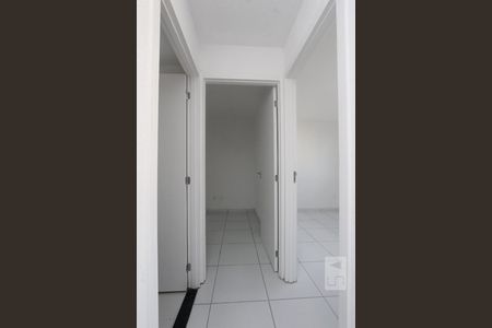 CORREDOR de apartamento para alugar com 2 quartos, 42m² em Sarandi, Porto Alegre