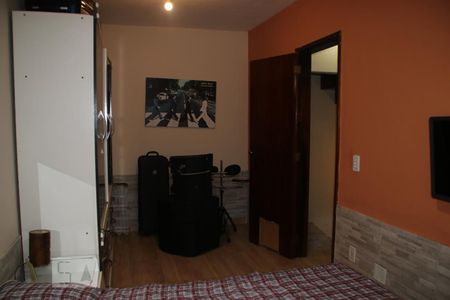 Casa à venda com 2 quartos, 110m² em Tanque, Rio de Janeiro