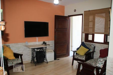 Sala de casa à venda com 2 quartos, 110m² em Tanque, Rio de Janeiro