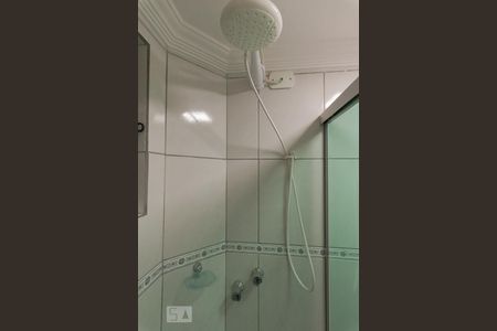 Apartamento à venda com 63m², 3 quartos e 2 vagasChuveiro