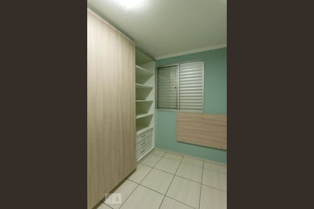 Apartamento à venda com 63m², 3 quartos e 2 vagasQuarto 2 - Armários