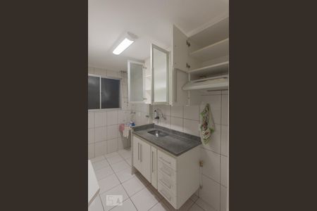 Apartamento à venda com 63m², 3 quartos e 2 vagasCozinha - Armários