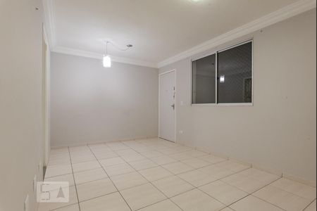 Sala de apartamento para alugar com 3 quartos, 63m² em Vila Industrial, Campinas