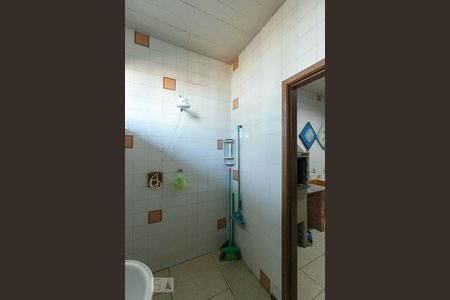 Casa à venda com 347m², 3 quartos e 3 vagasBanheiro de Serviço