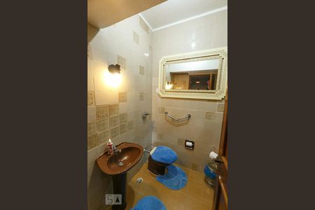 Lavabo de casa à venda com 3 quartos, 347m² em Tristeza, Porto Alegre