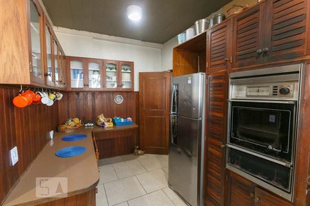 Casa à venda com 347m², 3 quartos e 3 vagasCozinha