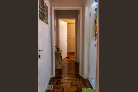 Corredor de apartamento à venda com 1 quarto, 48m² em Protásio Alves, Porto Alegre